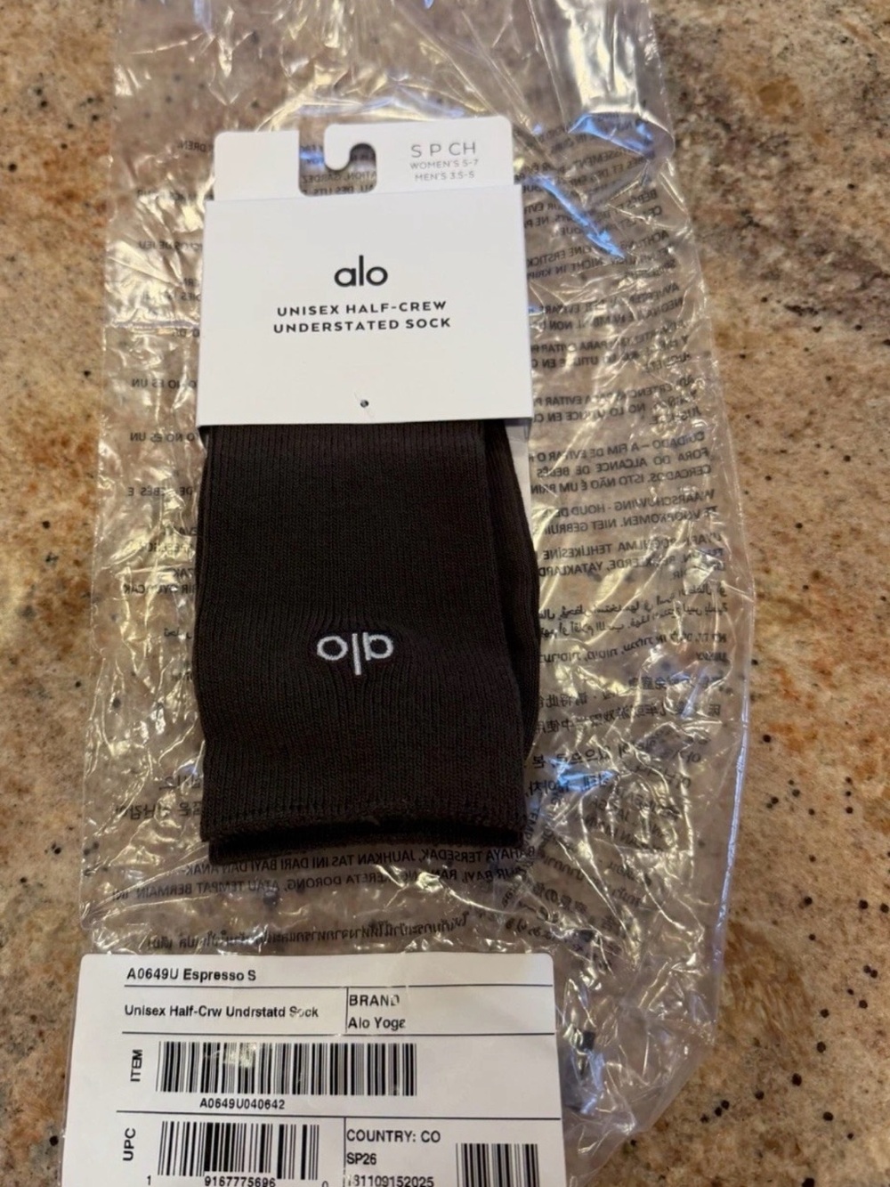 NWT ALO YOGA Unisex Half-Crew Understated Sock Espresso Brown